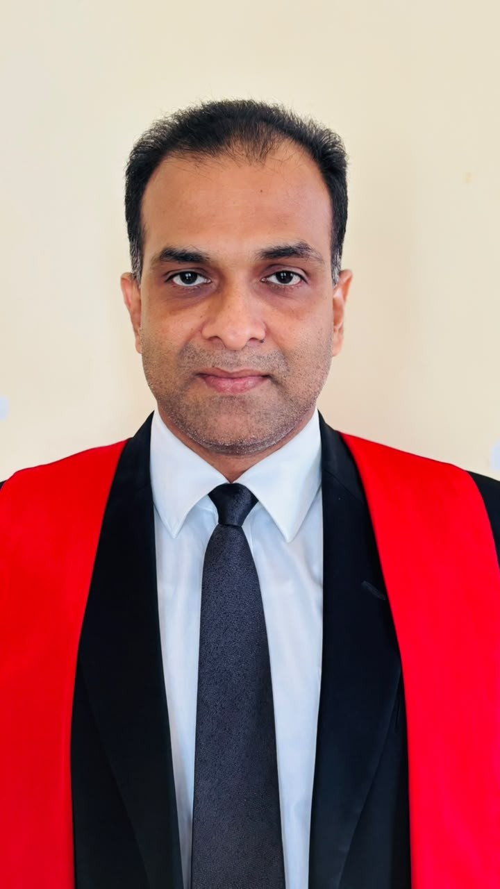 Hon.W.M.M.Thalgodapitiya